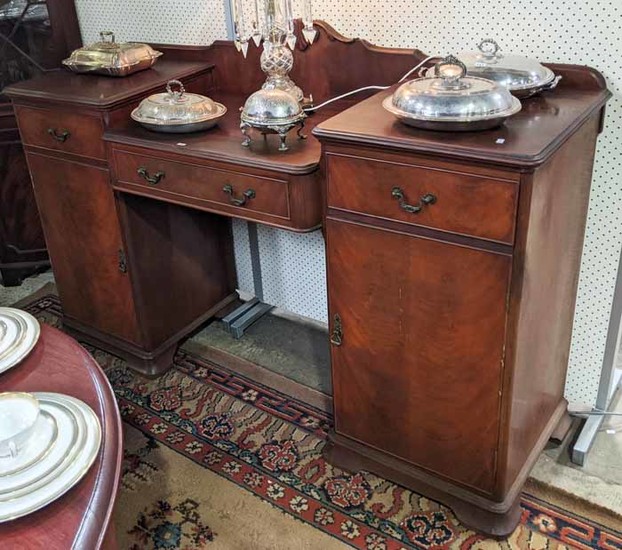 A PERIOD STYLE MAHOGANY SIDEBOARD