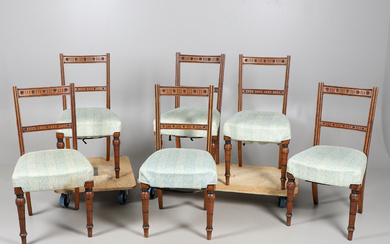 A SET OF SIX VICTORIAN OAK DINING CHAIRS.