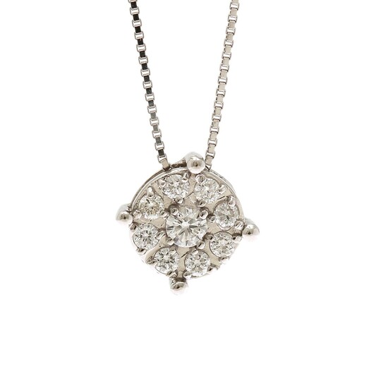A diamond pendant set with nine brilliant-cut diamonds totalling app. 0.15 ct., mounted in 18k white gold. Necklace of 18k white gold. L. app. 42.5 cm. (2)
