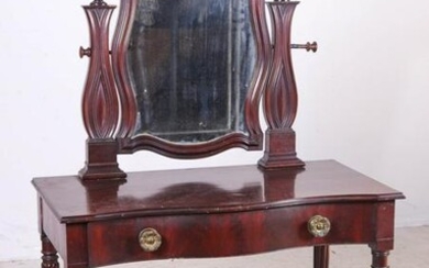 American Federal Carved mahogany dressing table