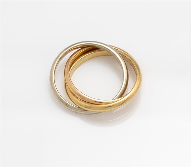 An 18ct gold trinity ring, size G, wt. 4.49g