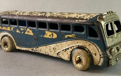 Antique Arcade Cast Iron Greyhound Bus