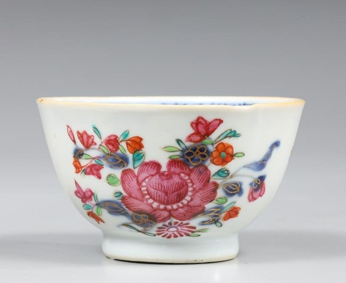 Antique Chinese Enameled Porcelain Wine Cup