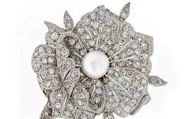 Art Deco Platinum Flower Natural Pearl Diamond 5.00cts Brooch