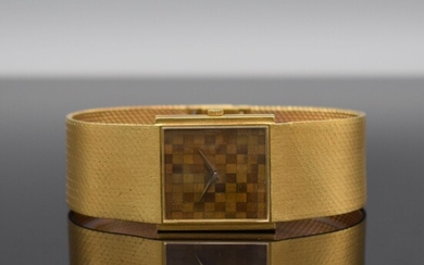 CHOPARD 18k yellow gold wristwatch, Switzerland sold according...