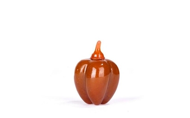 Chinese Agate Melon Shaped Snuff Bottle
