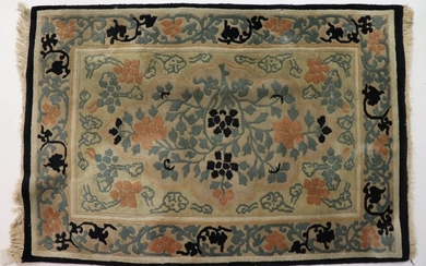 Chinese Style Wool Rug