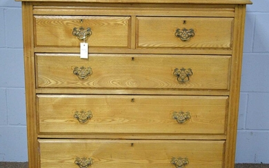 Early 20th C ash chest of drawers.