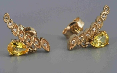 Earrings with pear sapphires and diamonds