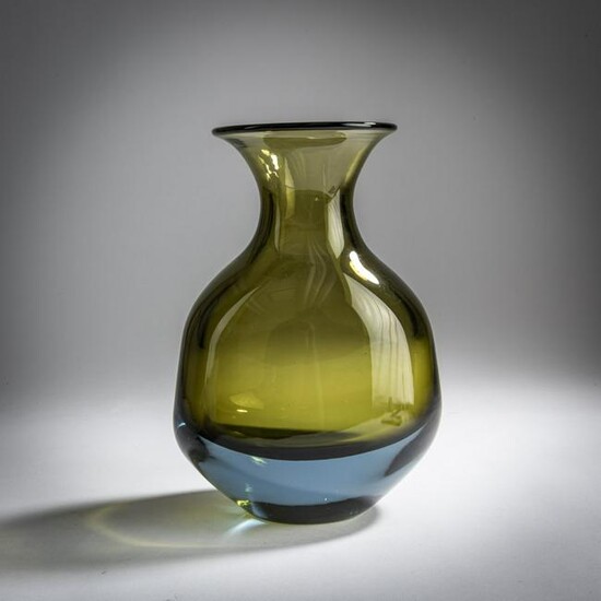 Flavio Poli, 'Sommerso verde olive acquamarina' vase