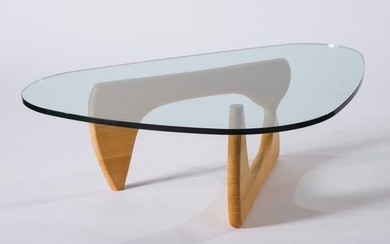 Isamu Noguchi IN-50 Coffee Table for Herman Miller, designed 1948