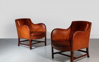 Kaare KLINT & Edvard KINDT-LARSEN 1888-1954 & 1901-1982 Paire de fauteuils mod. 4396 - Création 1937