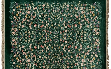 Karastan 'Wildflowers' Wool Rug