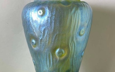 LOETZ ART GLASS VASE in RUSTICANA DECOR w/ TREE BARK DIMPLES & KNOTS SURFACE, c1899 Green C1899