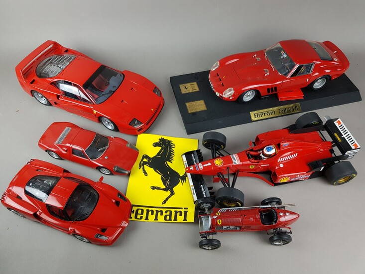 LOT de véhicules métal, différentes échelles, différentes marques : 1x Paul's Model Art Ferrari F310...
