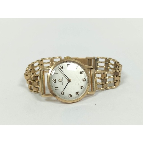 Lady's Omega 9ct gold bracelet watch 1979. 19g gross.
