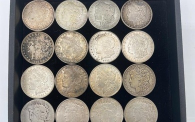 Mixed lot of U.S. Peace and Morgan silver dollars