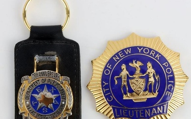 NEW YORK CITY POLICE LIEUTENANT BADGE & TROOPER
