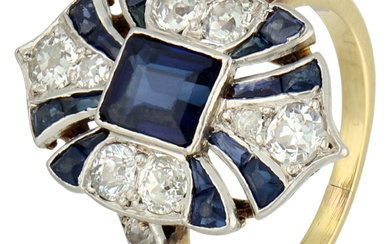 No Reserve - Gouden/platina Art Deco ring bezet met ca. 0.48 ct. diamant en synthetisch saffier.