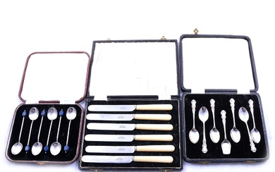 Set of silver coffee spoons, T Willis & Co, Birmingham 1927, and other cutlery.