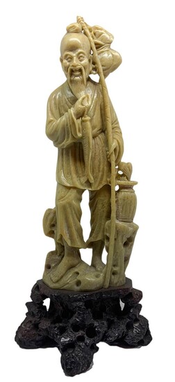 Statuetta cinese in pietra saponaria raffigurante Dio Ebisu “Dio della...