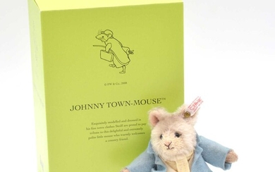 Steiff Germany teddy bear, 663024 'Johnny Town-Mouse' boxed