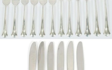 TOWLE "CHIPPENDALE" STERLING FLATWARE 18 PCS.
