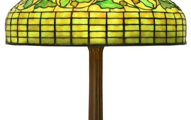 Tiffany Studios "Oak Leaf" Table Lamp