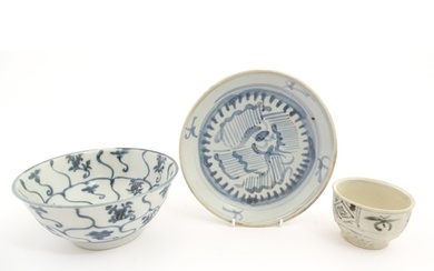 Two Chinese blue and white Tek Sing items comprising bowl an...