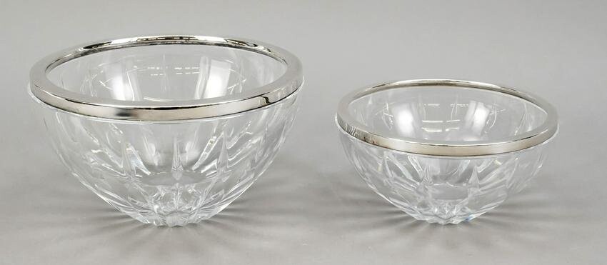 Two round bowls with silver rim mo