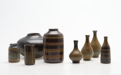 WALLÅKRA, 8 GLASSED STONEWARE VASES, of which 2 are signed Arthur Andersson.