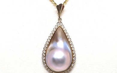 18 kt. White gold, Yellow gold - Necklace with pendant, Pendant - 1.60 ct Diamond - Pearl