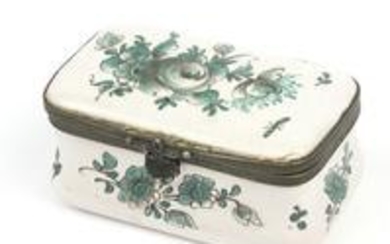 18th century French trinket box by Veuve Perrin, hand