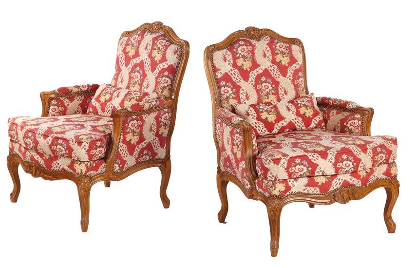 (-), 2 beech wood Louis Quinze style armchairs...