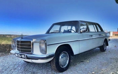 Mercedes-Benz - 220 D (115)- 1970