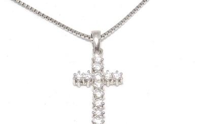 18 kt. White gold - Necklace with Latin Cross with 12 Natural Diamonds, brilliant cut, 1 ct. (H / VS2). 8.6 gr.