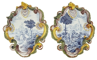 35-Delft (kind of): Pair of wall plates in...