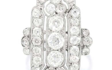 ART DECO DIAMOND DRESS RING in white gold or platinum