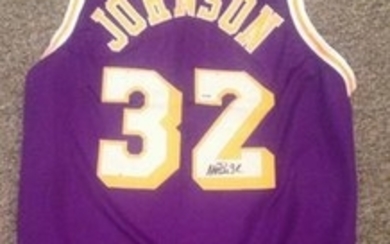 Basketball Magic Johnson signed No32 Los Angeles Lakers jersey signed on the number on the back. Earvin Magic Johnson Jr....