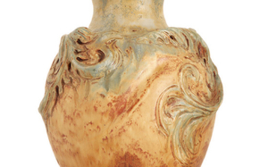 THÉO PERROT (1856-1942) Vase ovoïde en grès, à...