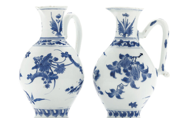 A PAIR OF BLUE AND WHITE JUGS, TRANSITIONAL PERIOD, 17TH CENTURY