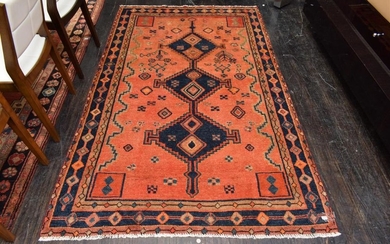 A HAND KNOTTED TRIBAL PERSIAN LURI RUG, 100% DENSE WOOL PILE IN EXCELLENT CONDITION, TRIBAL WEAVE AND DESIGN OF TRIPLE ANCHORED DIAM...