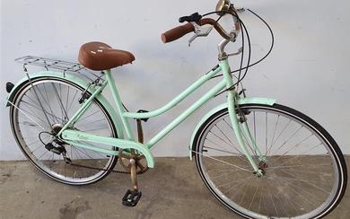 A HOLLAND LADIES PUSHBIKE