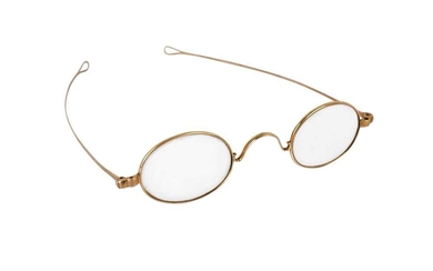 A PAIR OF 19TH CENTURY 14 CARAT GOLD SPECTACLES, 19TH CENTURY