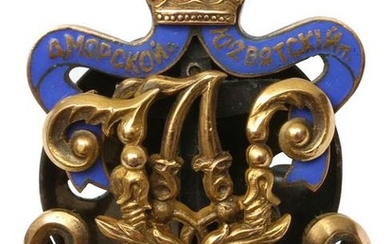 A RUSSIAN BADGE 102ND VYATKA INFANTRY REGIMENT