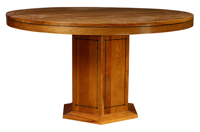 A Stickley (Audi) Prarie Style dining table