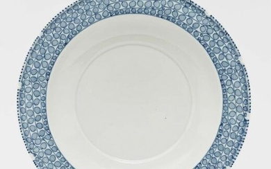 A dish (saucer) - Meissen, design by Richard
