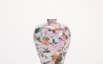 A famille rose vase with perpetual flowers and bird pattern (Yongzheng period)