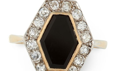 AN ART DECO ONYX AND DIAMOND RING in 18ct yellow gold