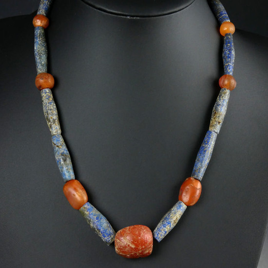 Ancient Carnelian Necklace with rare Lapis Lazuli and carnelian beads - (1)